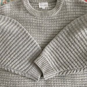 Line & Dot balloon sleeve sweater. NWOT